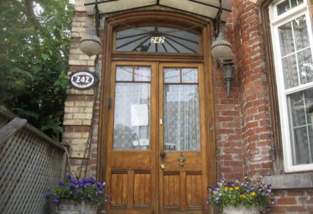 Pimblett'S Toronto Downtown Bed &Breakfast Bed and Breakfast Eksteriør billede